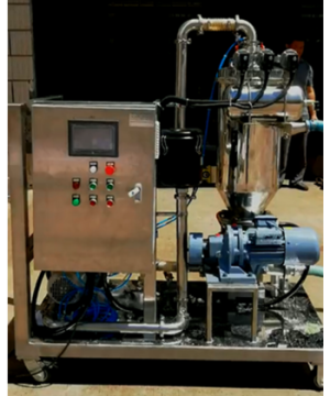 Vacuum conveyor system