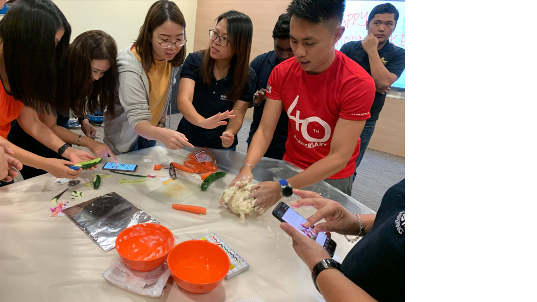 mooncake making