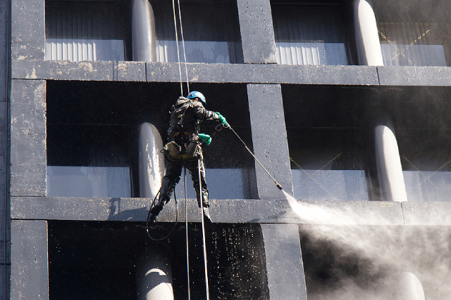The Role of High Pressure Cleaners in Construction Site Cleanup