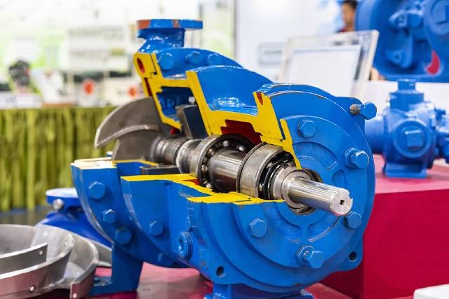 4 Telltale Signs That Your Pump Is In Need Of Servicing